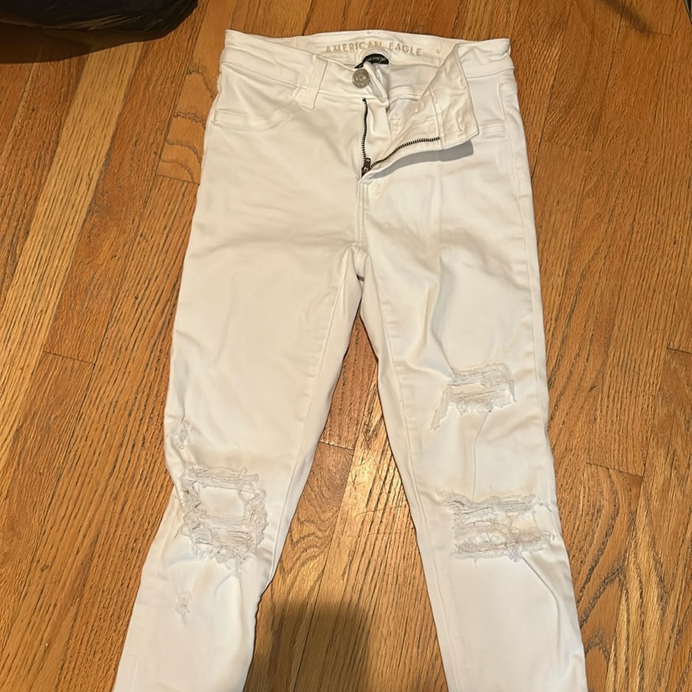 White American Eagle Next Level High Rise Jeggings